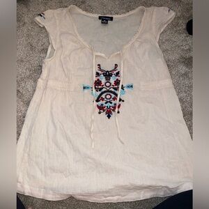 NWOT Cotton Express Embroidered Floral Top